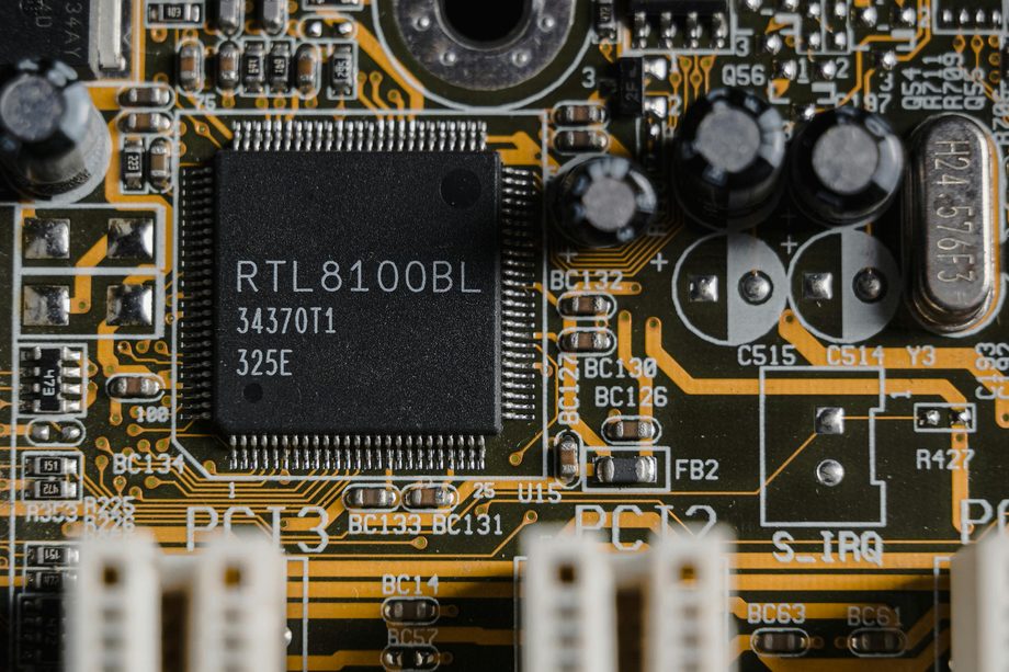 Oscilloscope close-up representing bootloader development and hardware bring-up